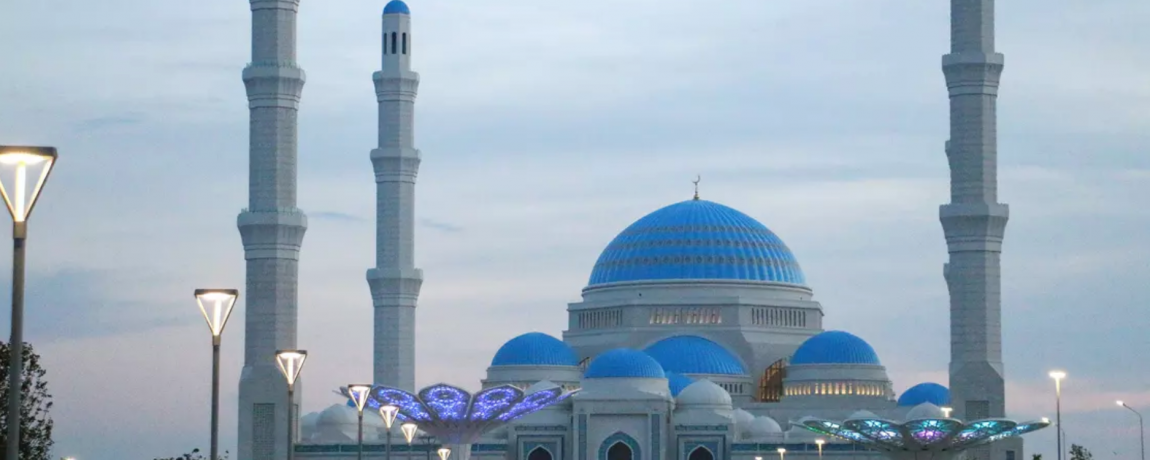 Завершение строительства самой большой мечети в Центральной Азии